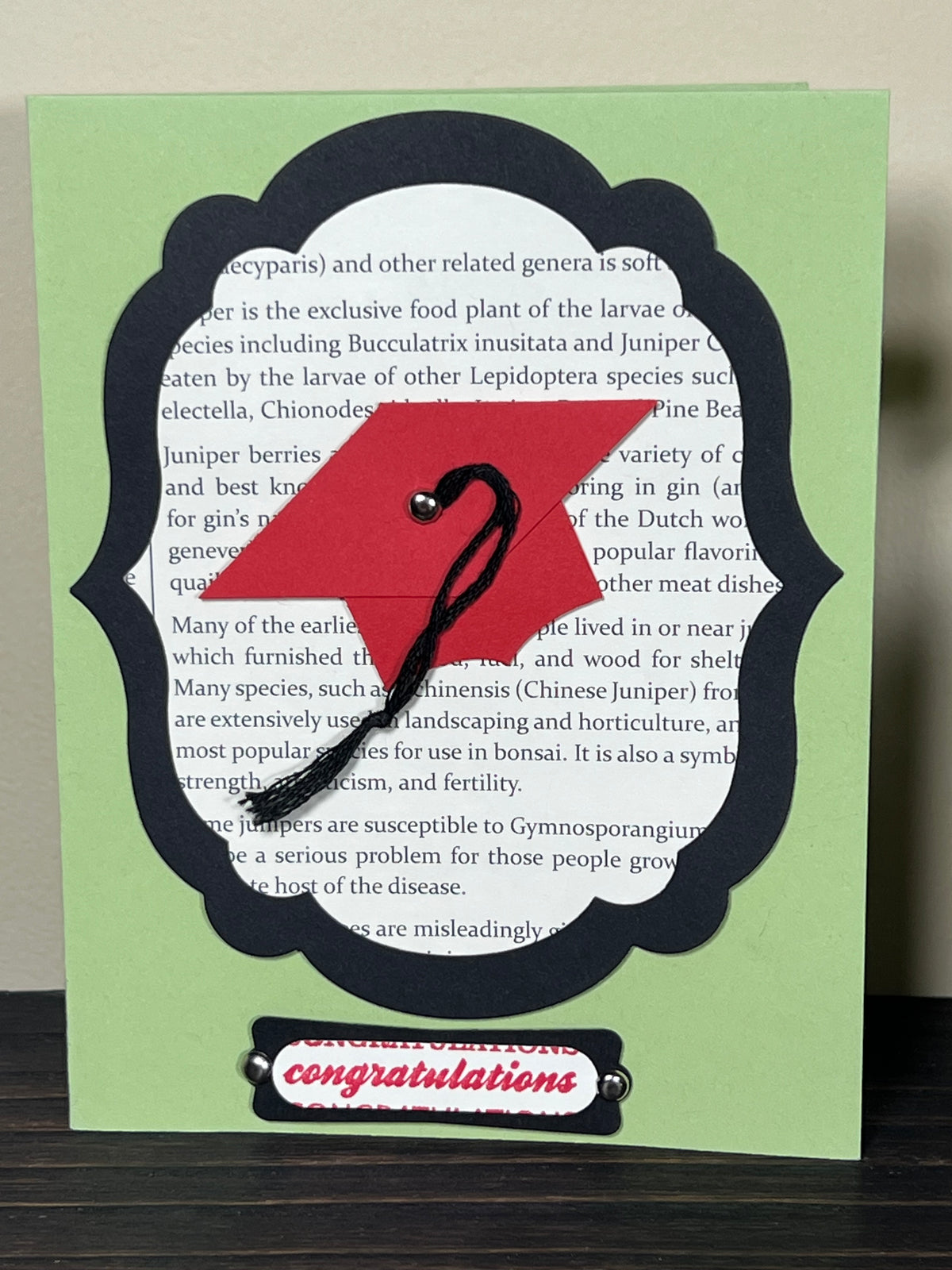 Congratulations on Graduating - Red and Green Card